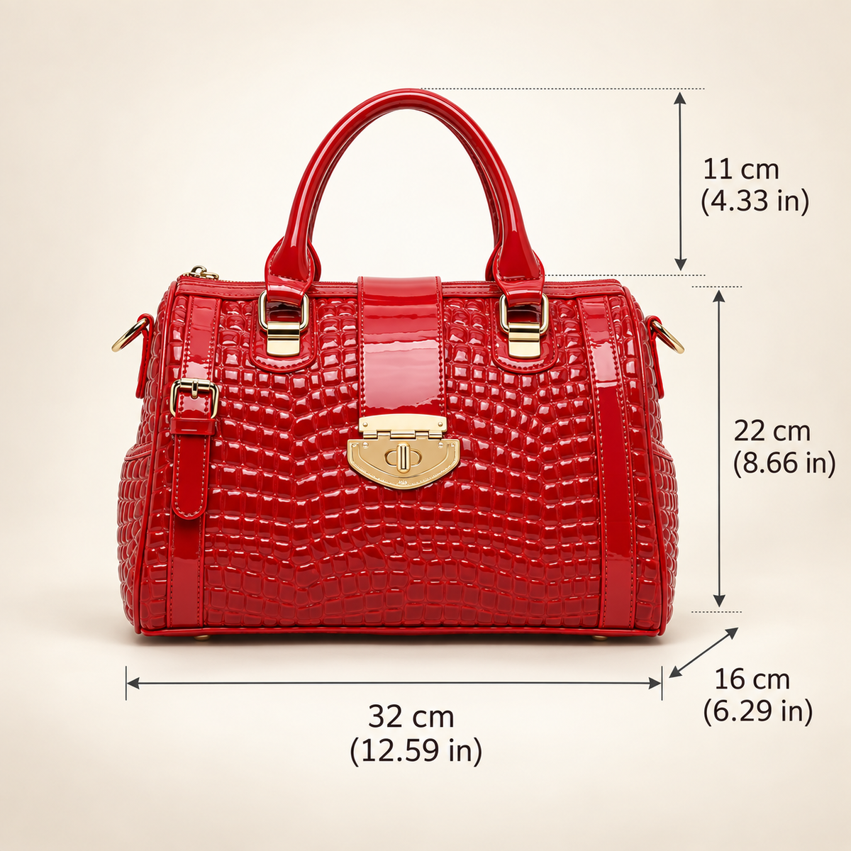 Bolso Scarlet Élégance  Un bolso estructurado en rojo brillante con textura tipo cocodrilo y elegantes herrajes dorados. Su diseño espacioso y sofisticado es perfecto para elevar cualquier look diario o especial.